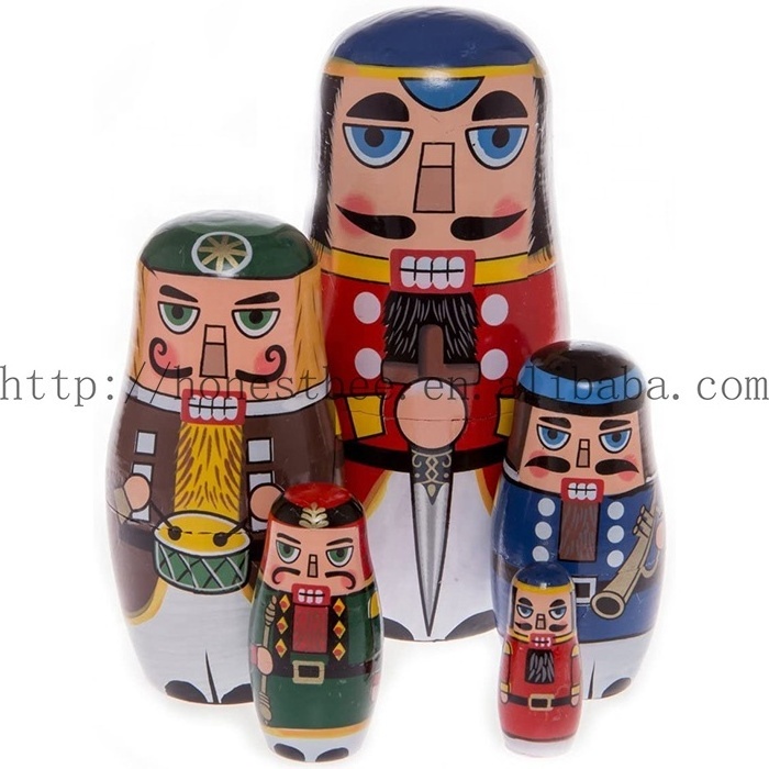 Christmas Russian Wooden Matryoshka Nutcracker Wooden Nesting Dolls 5 Hand Painted Home Decoration Crafts Christmas Gift for Kid