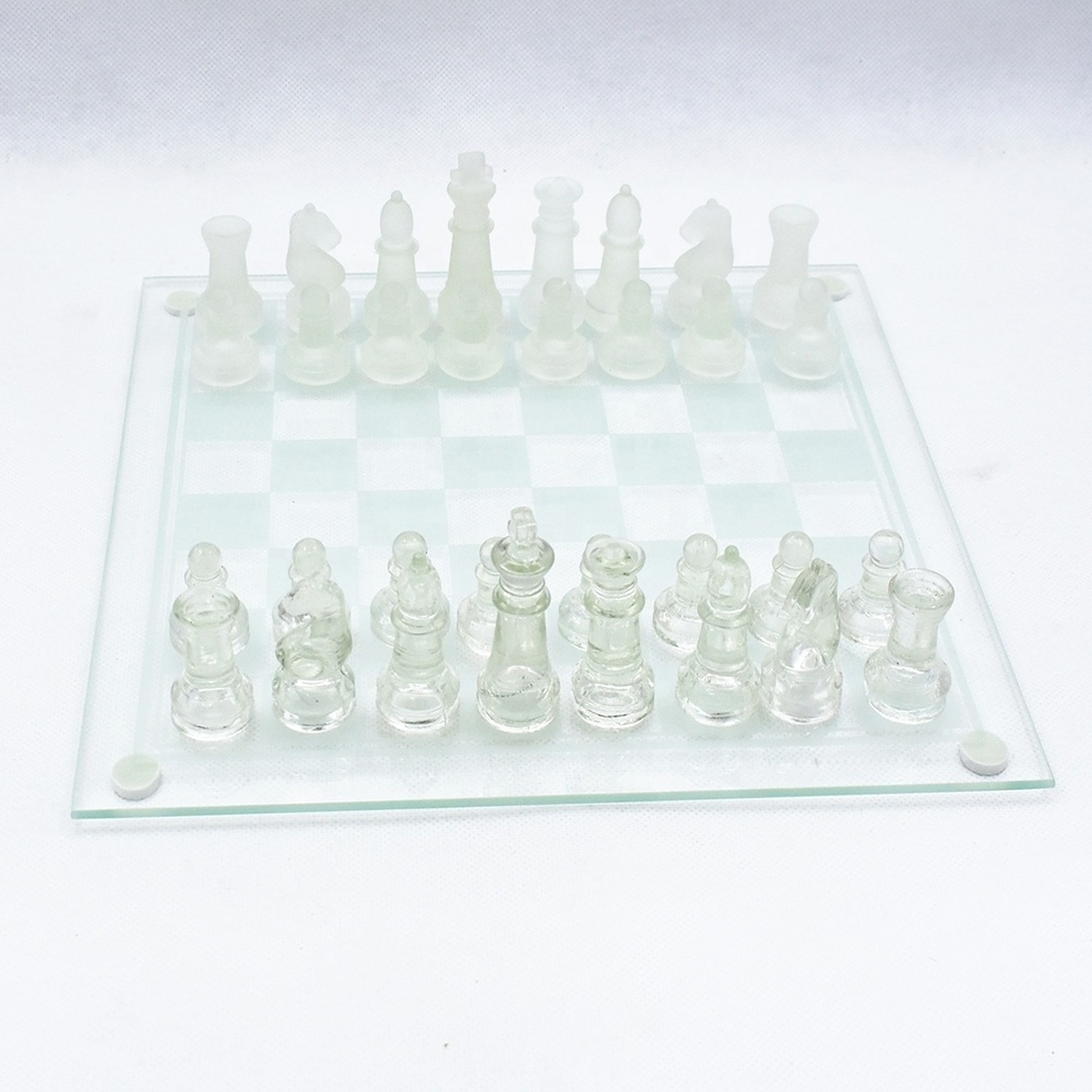 Fine International Chess Board Game Set Exquisite Glass Chess Game Set Solid  Glass Chess Pieces and Clear Board For Youth Adult