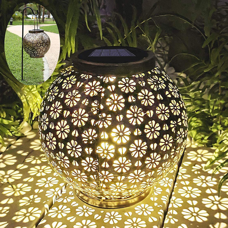 Solar Lanterns Bronze Pillar Solar Floor Lantern Custom Patterned Metal Outdoor Led Solar Camping Lantern Garden Light