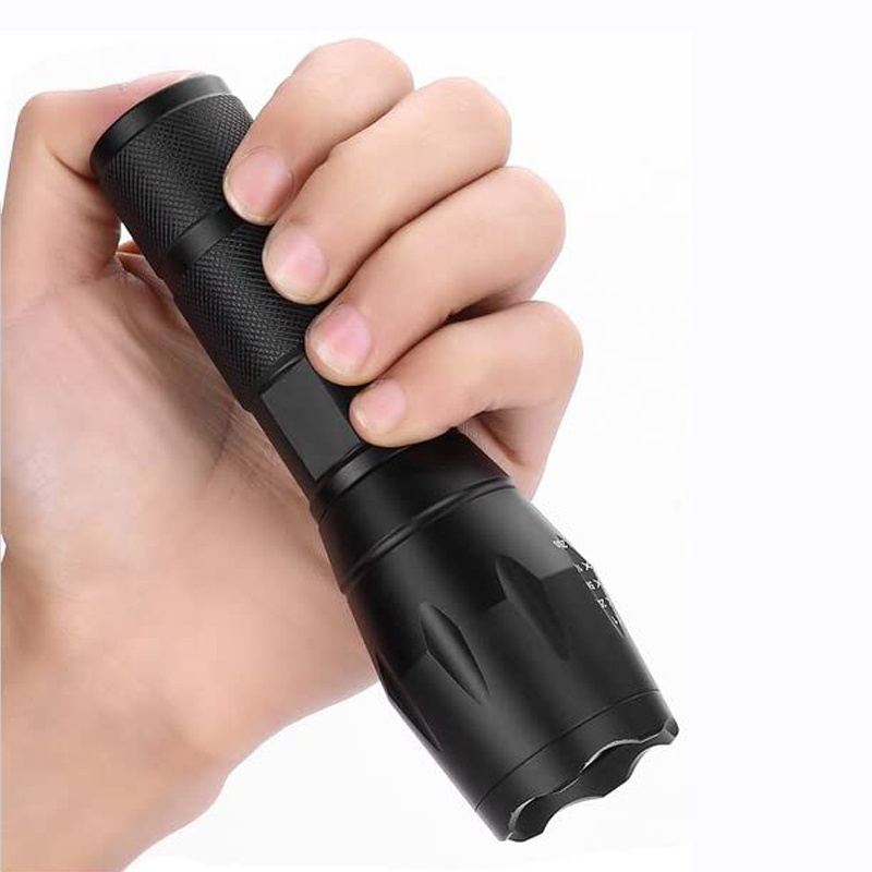 2000 Lumen Outdoor Waterproof High Power Camping Torch 8H USB Rechargeable Adjustable Focus Zoom Tactical  Flashlight.