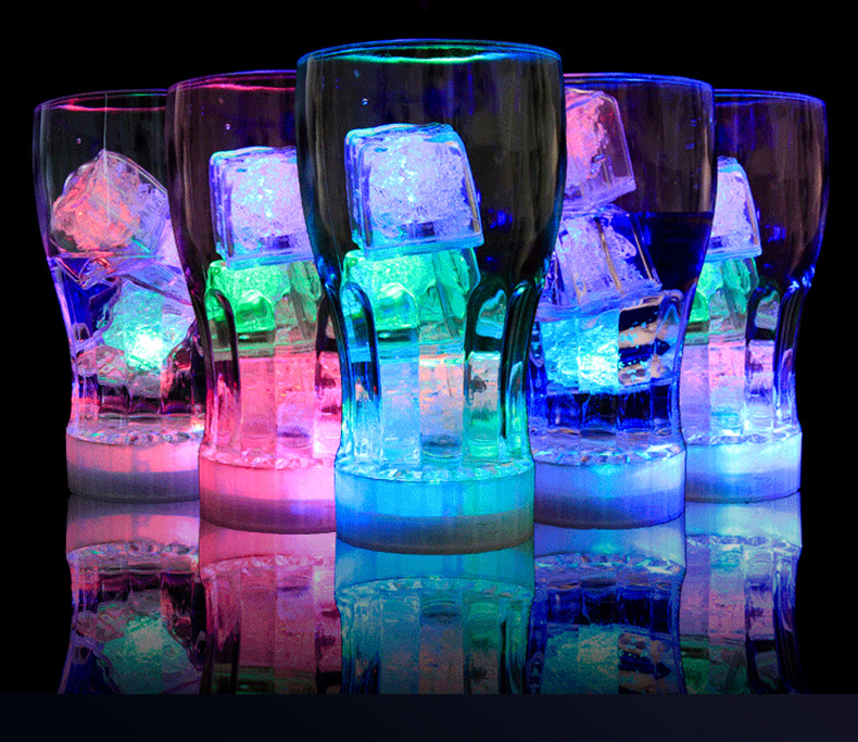 Wholesale custom Food grade luminous ice cubes colorful LED light toys baby educational toys