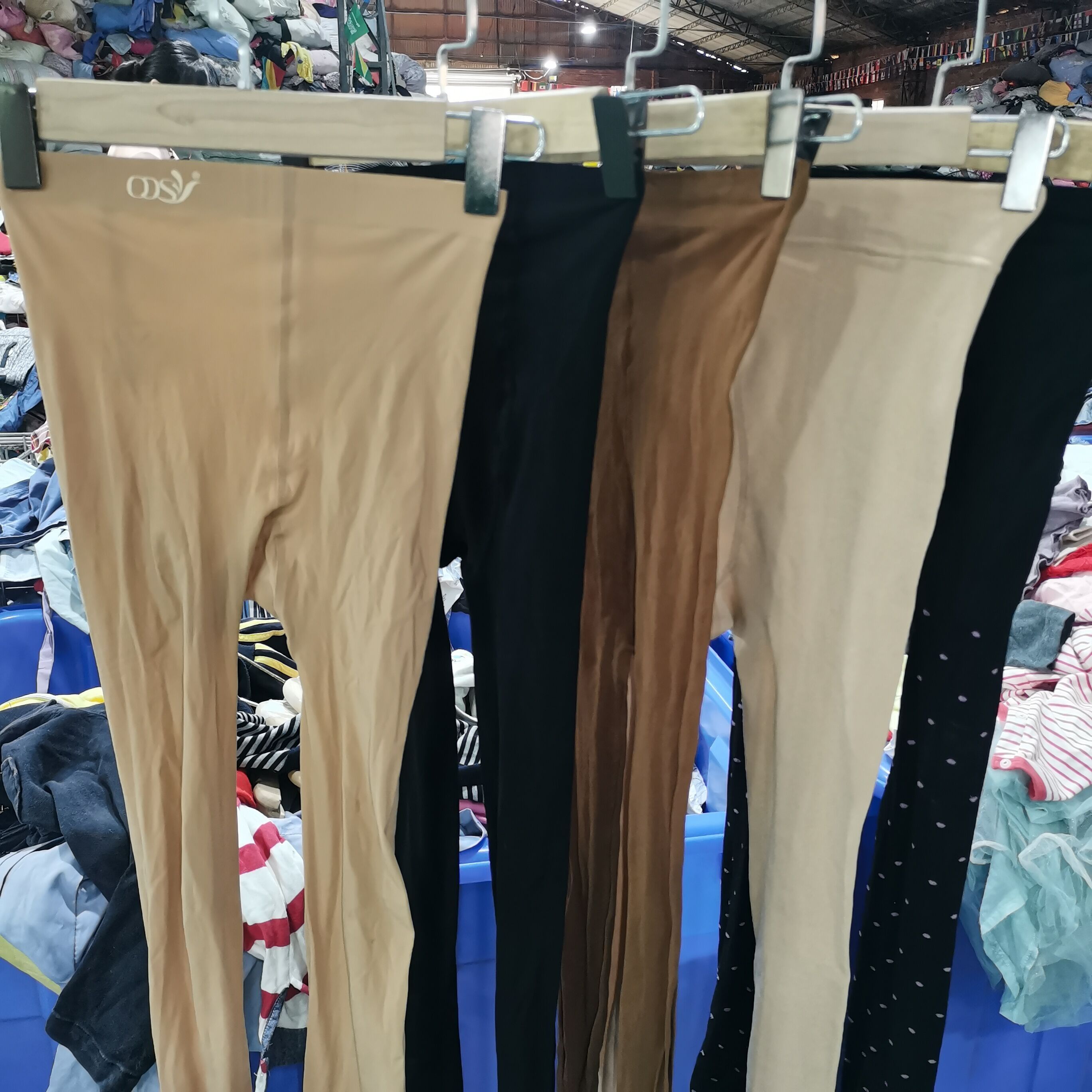 Wholesale of women leggings second hand sexy long stockings used clothes bales