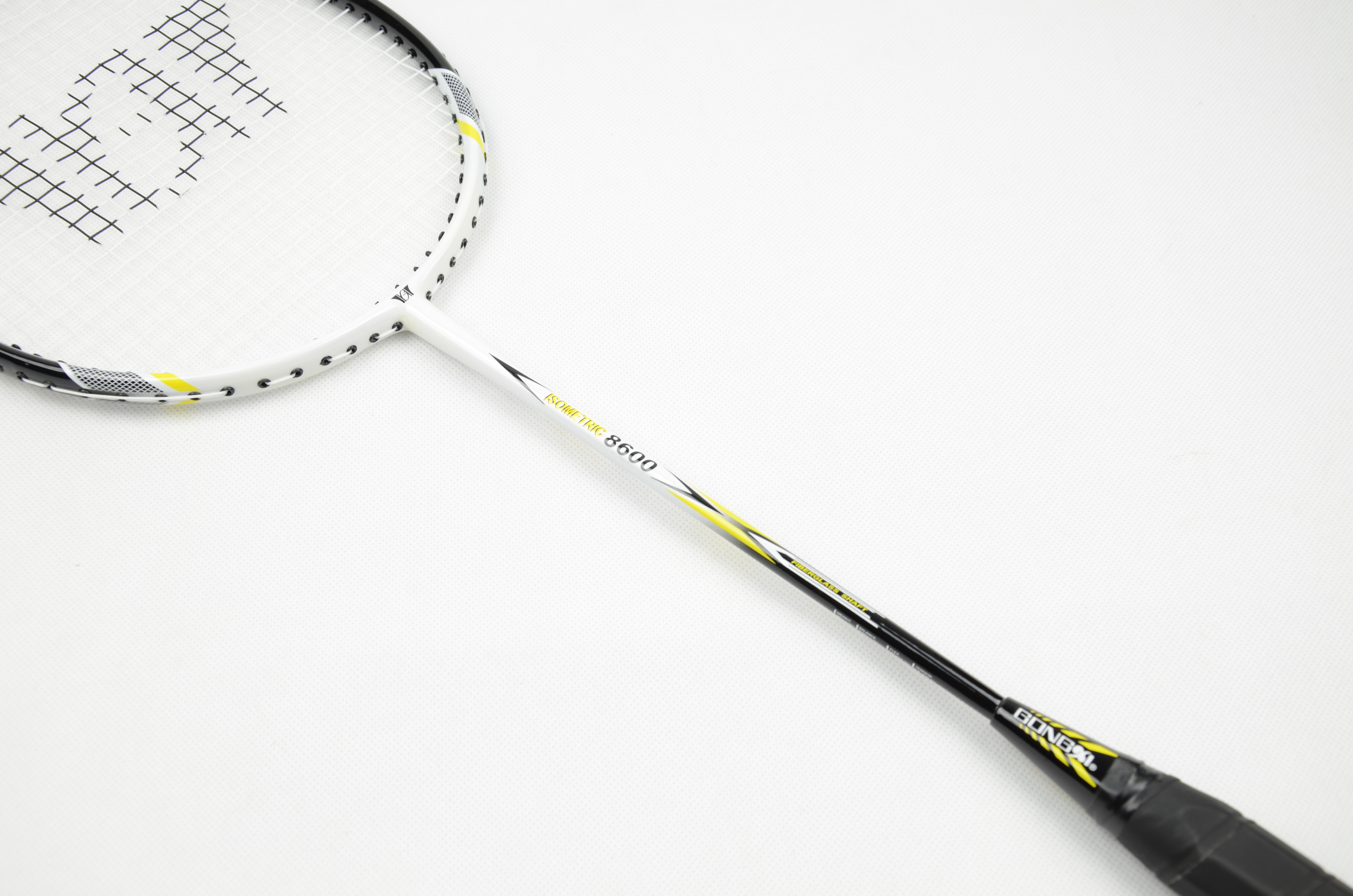 Adult beginner  Eco-friendly racket Non-slip Fiber and aluminium badminton racket for playing