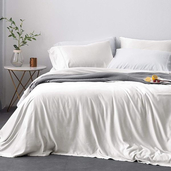 Soft hand feeling  organic bamboo bedding set and bamboo bed sheets