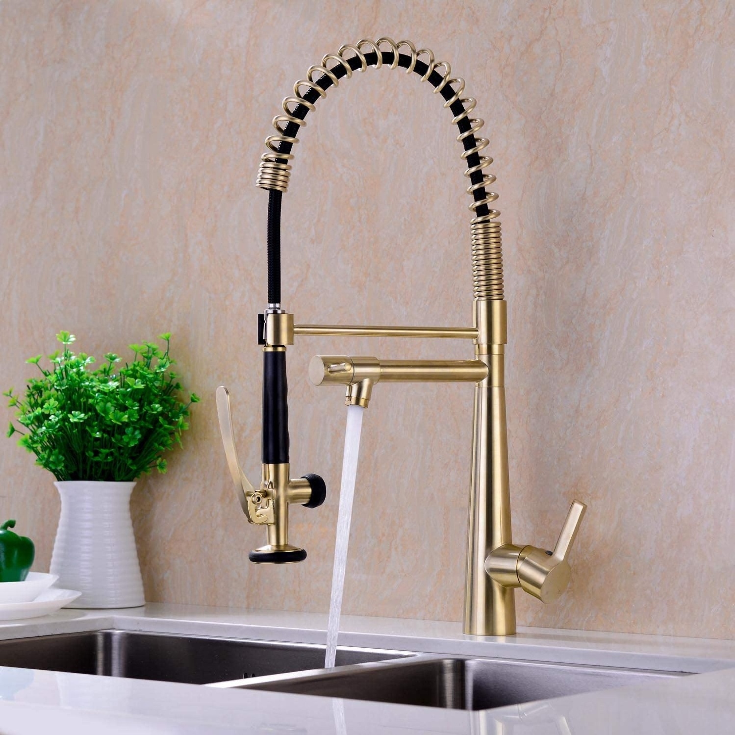 Commercial Solid Brass Brushed Gold Sink Tap Heavy Duty Spring Single Handle Kitchen Faucet with Pull Out Sprayer