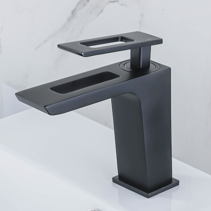 Single Handle Bathroom Tap Modern Commercial Lavatory Vanity Faucet