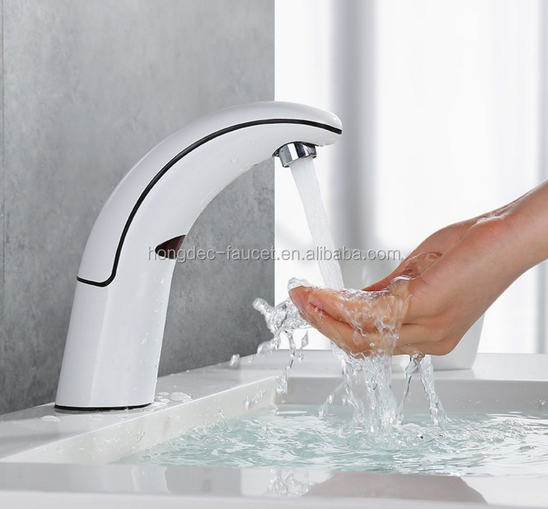 Sensor Bathroom Water Tap Hands Free Vanity Faucets Automatic Bathroom Sink Faucet