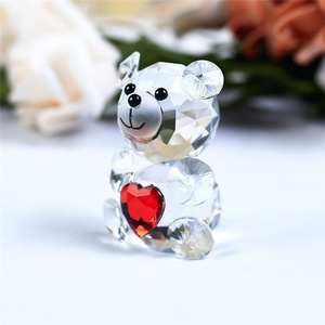 lovely 2019 hot selling small crystal animals bear antique beatiful glass crystal little bear