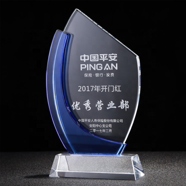 Pujiang bulk k9 Blank sport crystal trophy award Wholesale custom logo crystal Glass trophy Awards for business souvenir