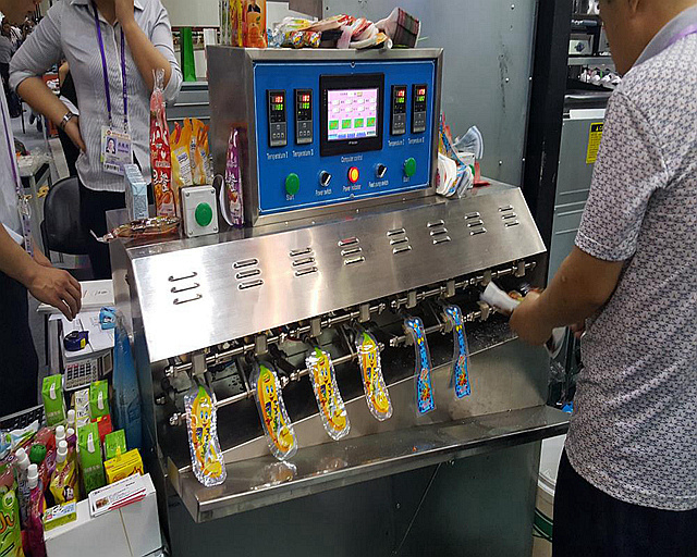 New type plastic tube/ice pop tube / soft tube filling and sealing machine