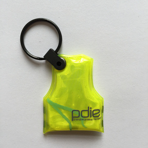 Custom shape high visibility pvc reflective keychain