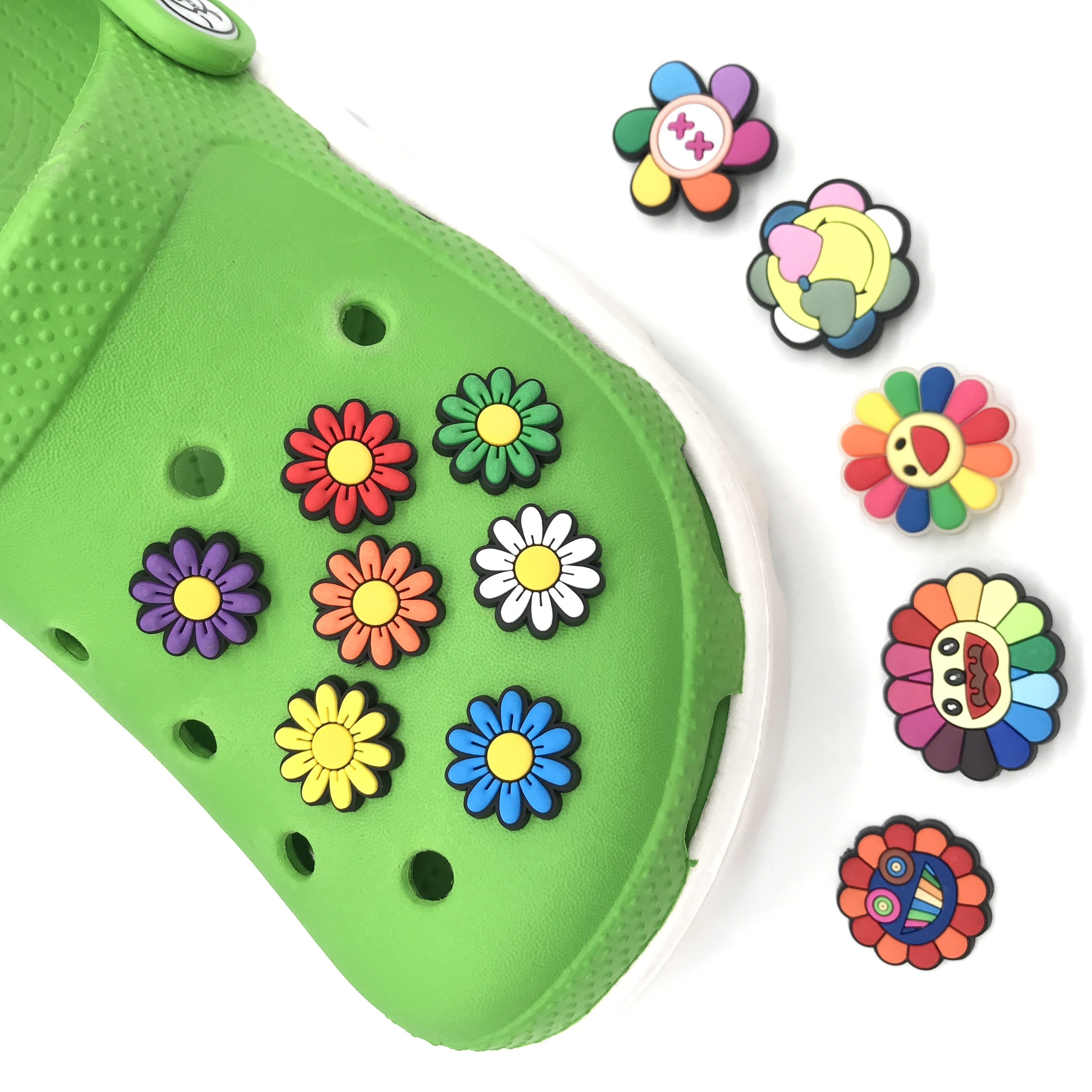 NEW 2024 Low Price Flat Sandals shoes Charm Pvc Custom Charms For Croc Kids shoe decorations