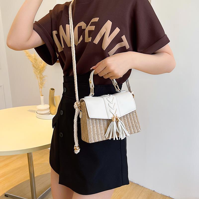 Summer Rattan Straw Square Box Handbag Trendy Fashion Tassel Straw Purse Handbag Beach bag For Ladies