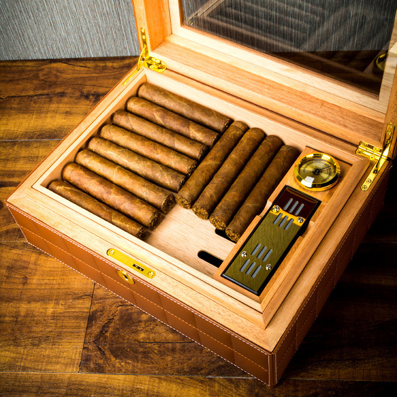 Leather Cedar Wood Mini Household Cigar Humidor with Hygrometer Humidifier