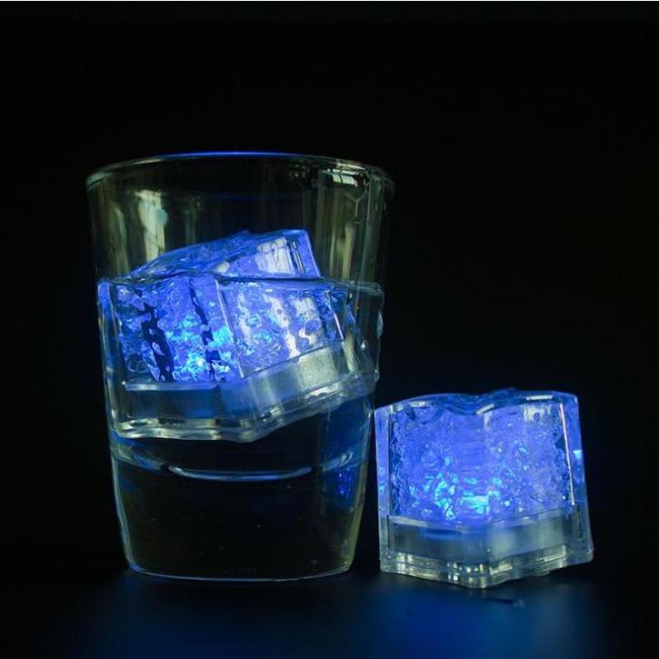 Light Up Ice Cubes  Multi Color Led Ice Cubes for Drinks with Changing Lights IP67 Waterproof Reusable Glowing Flashing Ice Cube