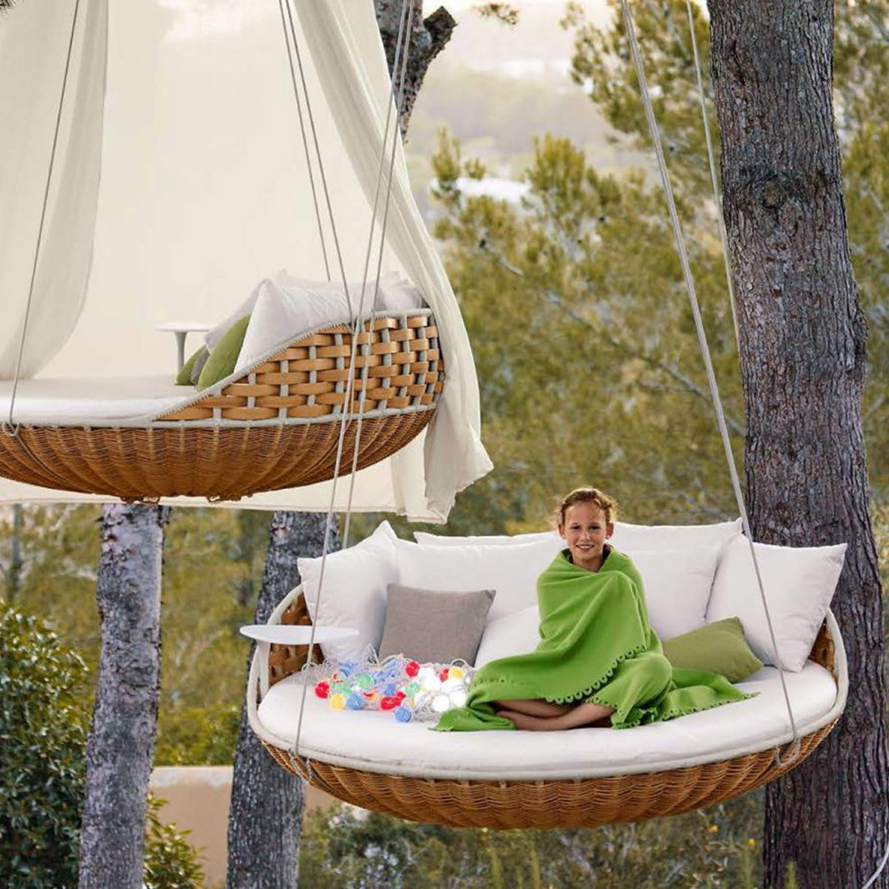 Modern Outdoor Daybed with PE Rattan round Swingrest Hanging Lounger hotel patio wicker Swing sunbed