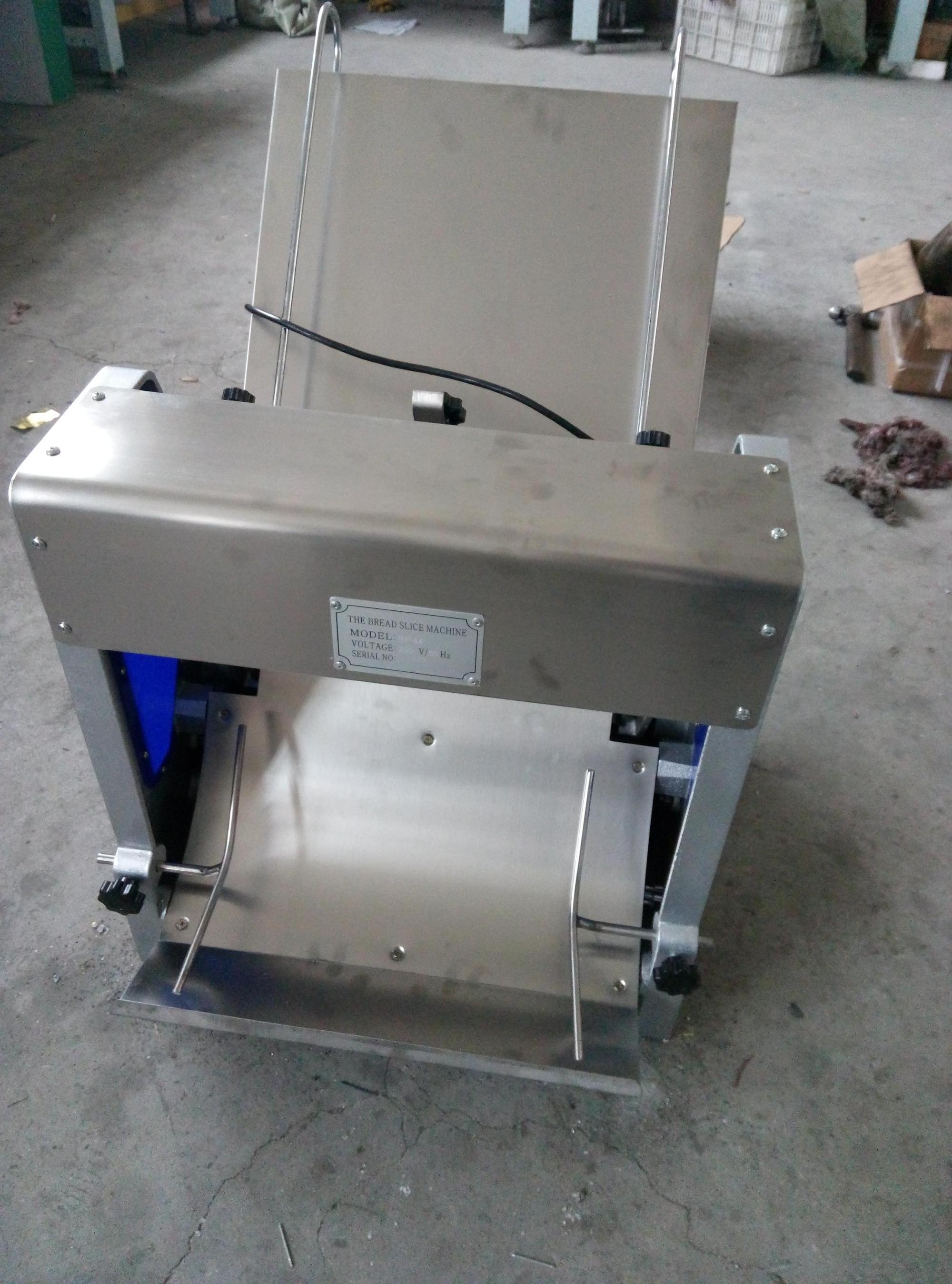 Commercial automatic bread slicer machine