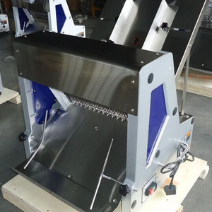 Commercial automatic bread slicer machine