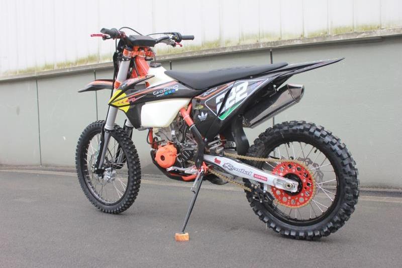 China cool design 2-stroke dirt bikes motorcycles 450cc new  style water cool 300cc Chopper Motorcycle