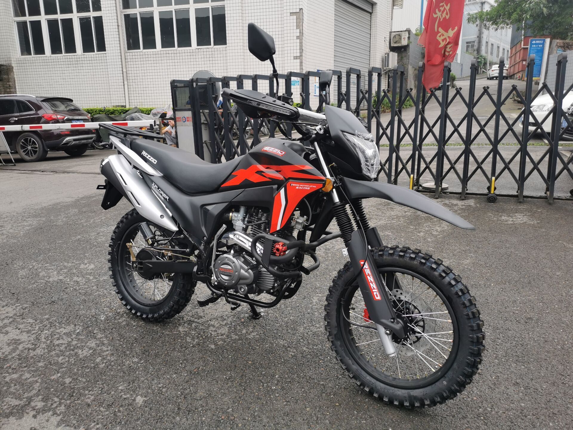 Peru Best Seller Dirt Bikes  250CC ZS Engine Quality Racing Motorcycles For Sale  Dirt Bike 200CC