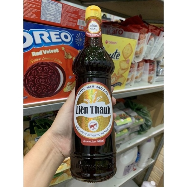 Premium Quality Lien Thanh Yellow label 38N fish Sauce - Export Anchovy fish sauce glass bottle 600ml from Vietnam seafood sauce