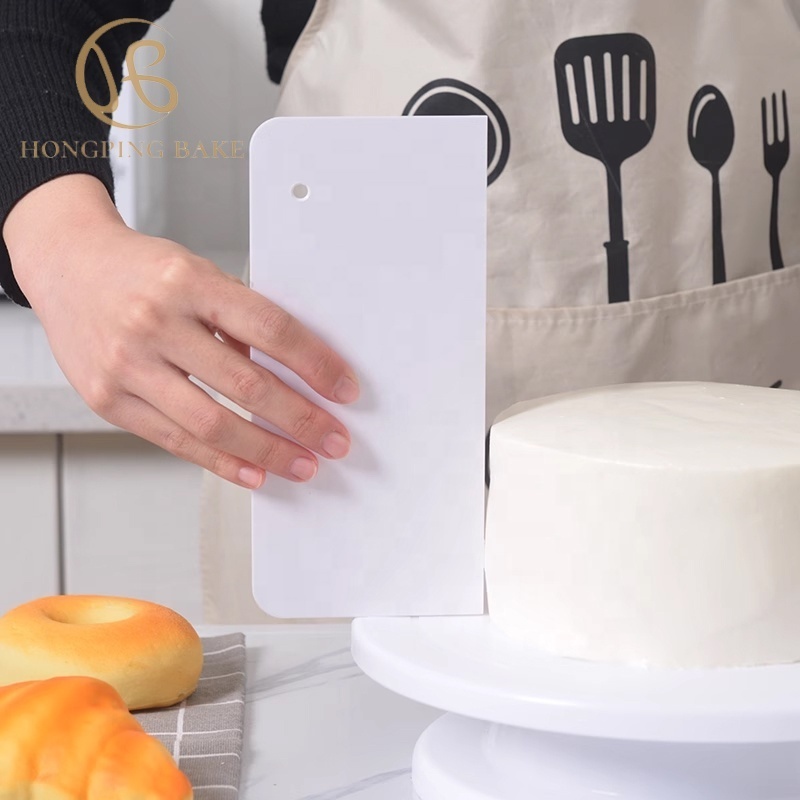 Flawless Cake Decorating Made Easy with Our Best-Selling Plastic and Silicone Cake Scraper