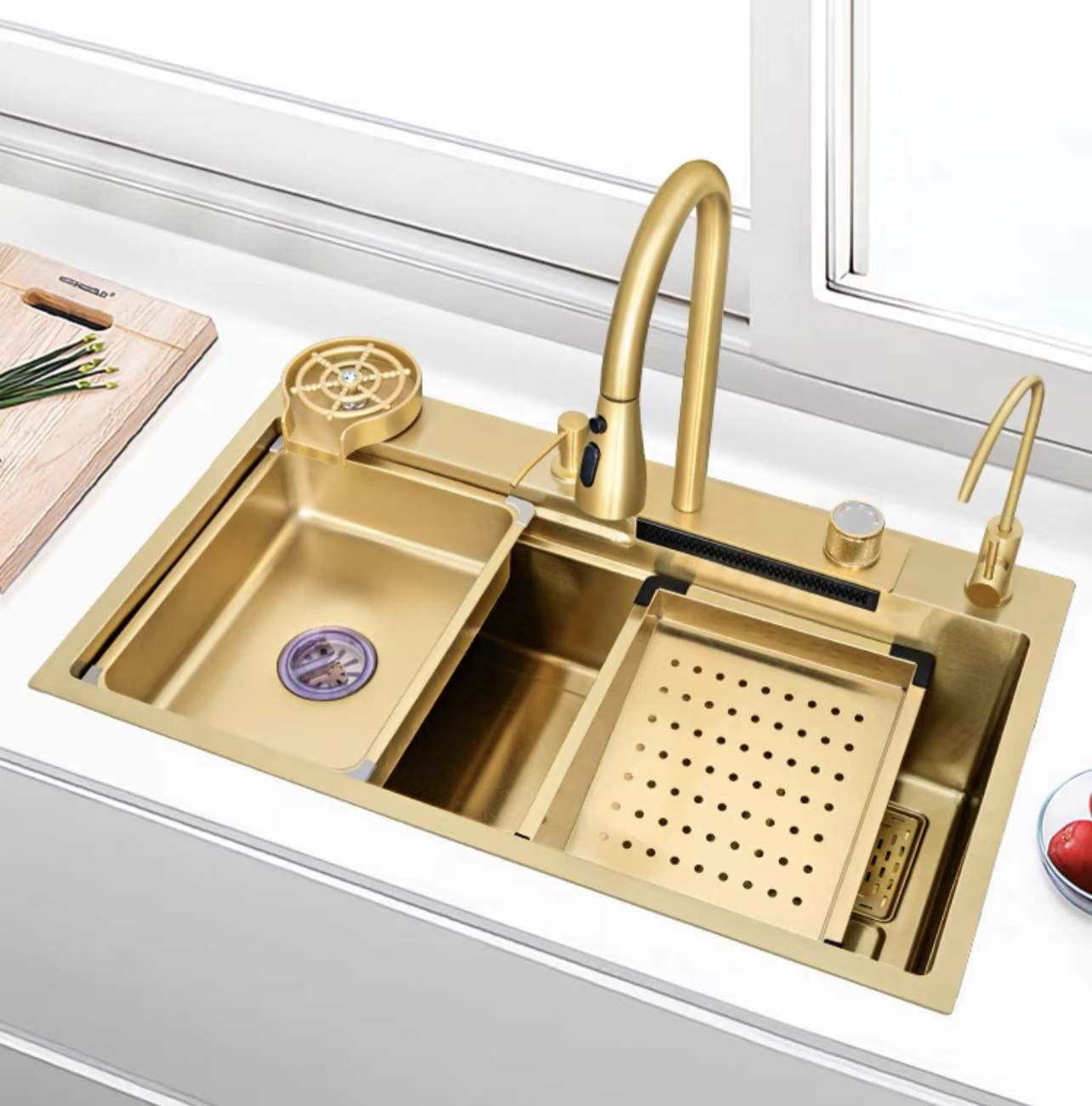 Hot Sale Golden Waterfall Sink Gold 304 Stainless Steel Handmade Kitchen Sink With Faucet