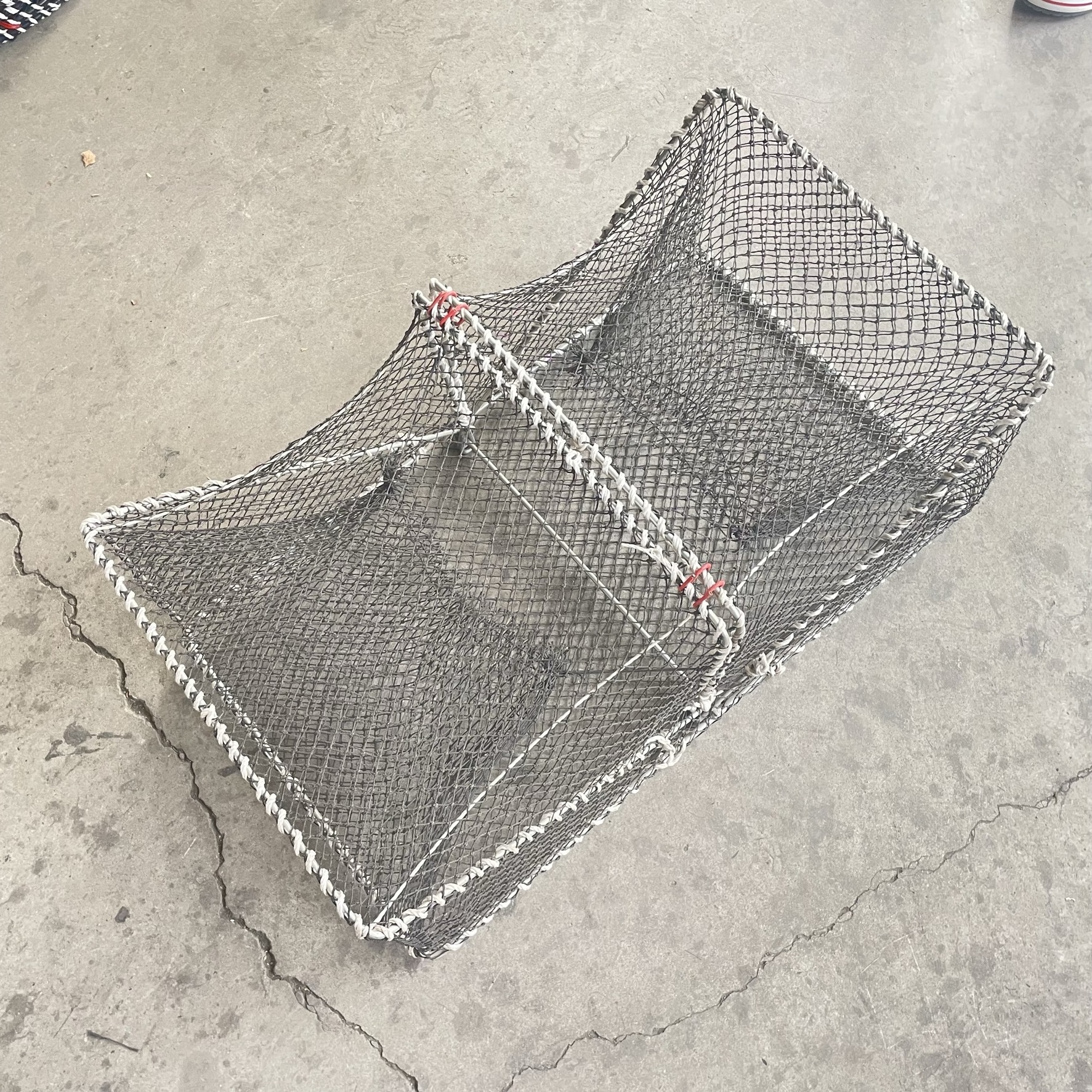 90x48x35cm Steel with hot galvanized Plastic Coated Frame  Norway Market commercial crab lobster traps, crab pots traps