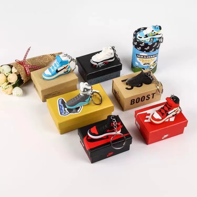 Cross border hot sale trendy 3D mini sneaker aj shoes keychain with box for car keychain bag pendant rubber keychain