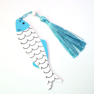 Cross border hot sale promotional cute cartoon custom wooden fish bookmark with tassel for students book lovers