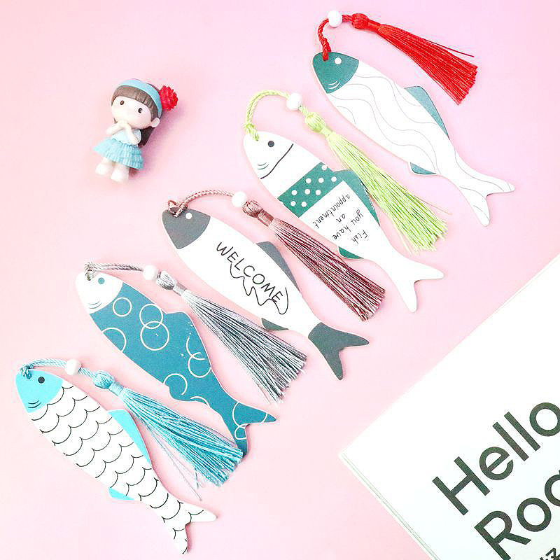 Cross border hot sale promotional cute cartoon custom wooden fish bookmark with tassel for students book lovers