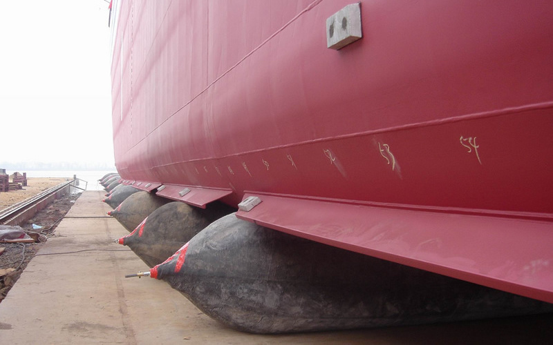 Boat Accessories Marine Floating Dock Marine Rubber Airbag For Ship Launching Lifting