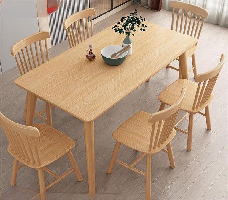 Solid wood dining  modern simple oak small family dining table Nordic household dining table and chair combination custom e