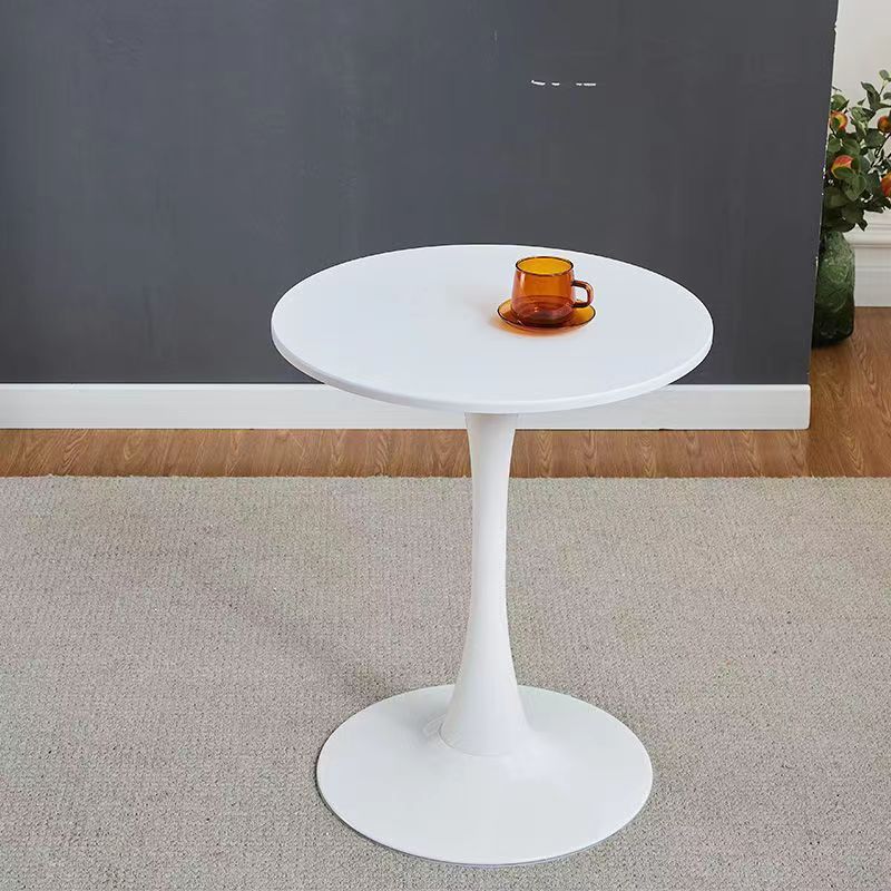 Simple and casual Nordic style milk tea coffee table balcony small round table