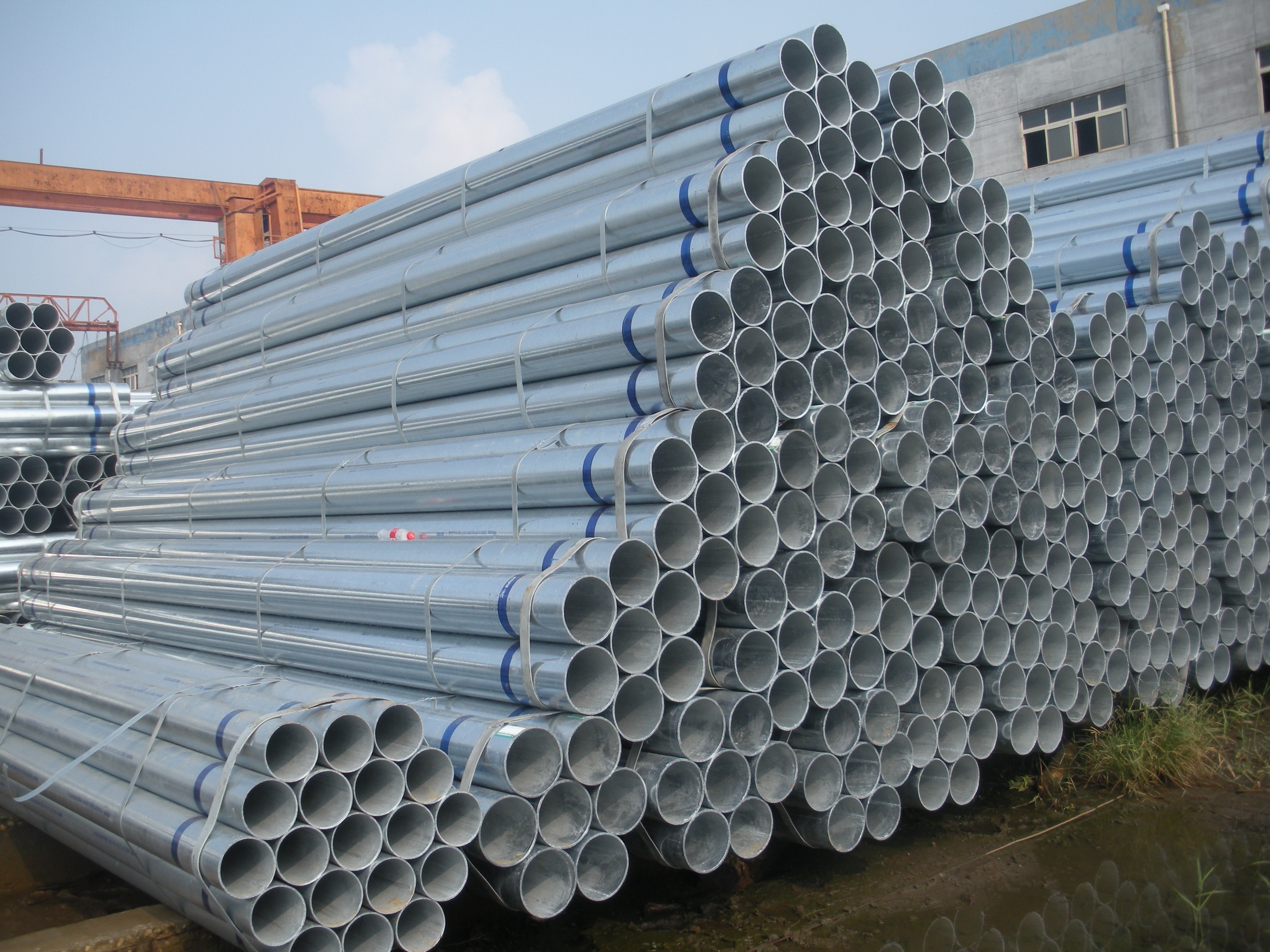 Best quality Galvanized Corrugated Culvert Pipe Steel Structure For Galvanized Pipe For Greenhouse