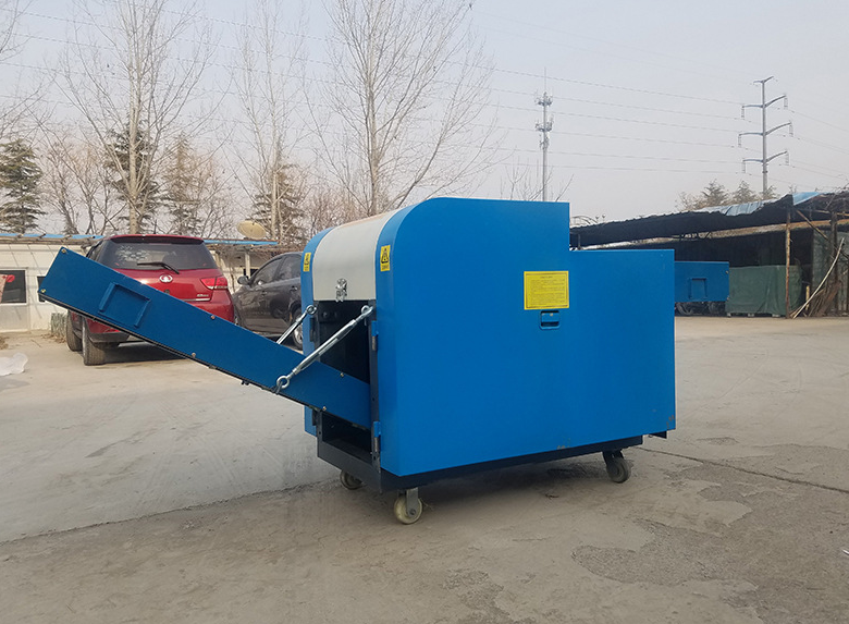 textile Fiber crushing cloth waste fabric shredder recycling machine