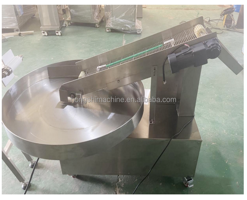 Automatic chicken crumbing bread crumbs breading coating machine ball protein ball turntable wrapping machine