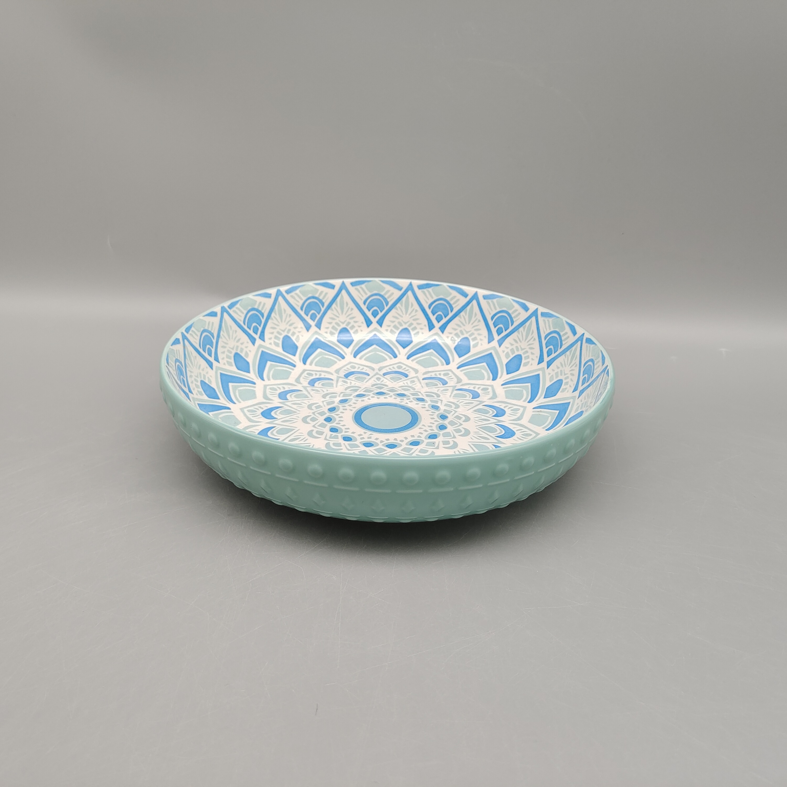 8.5 Inch porcelain pad printing emboss color glaze salad bowl plate