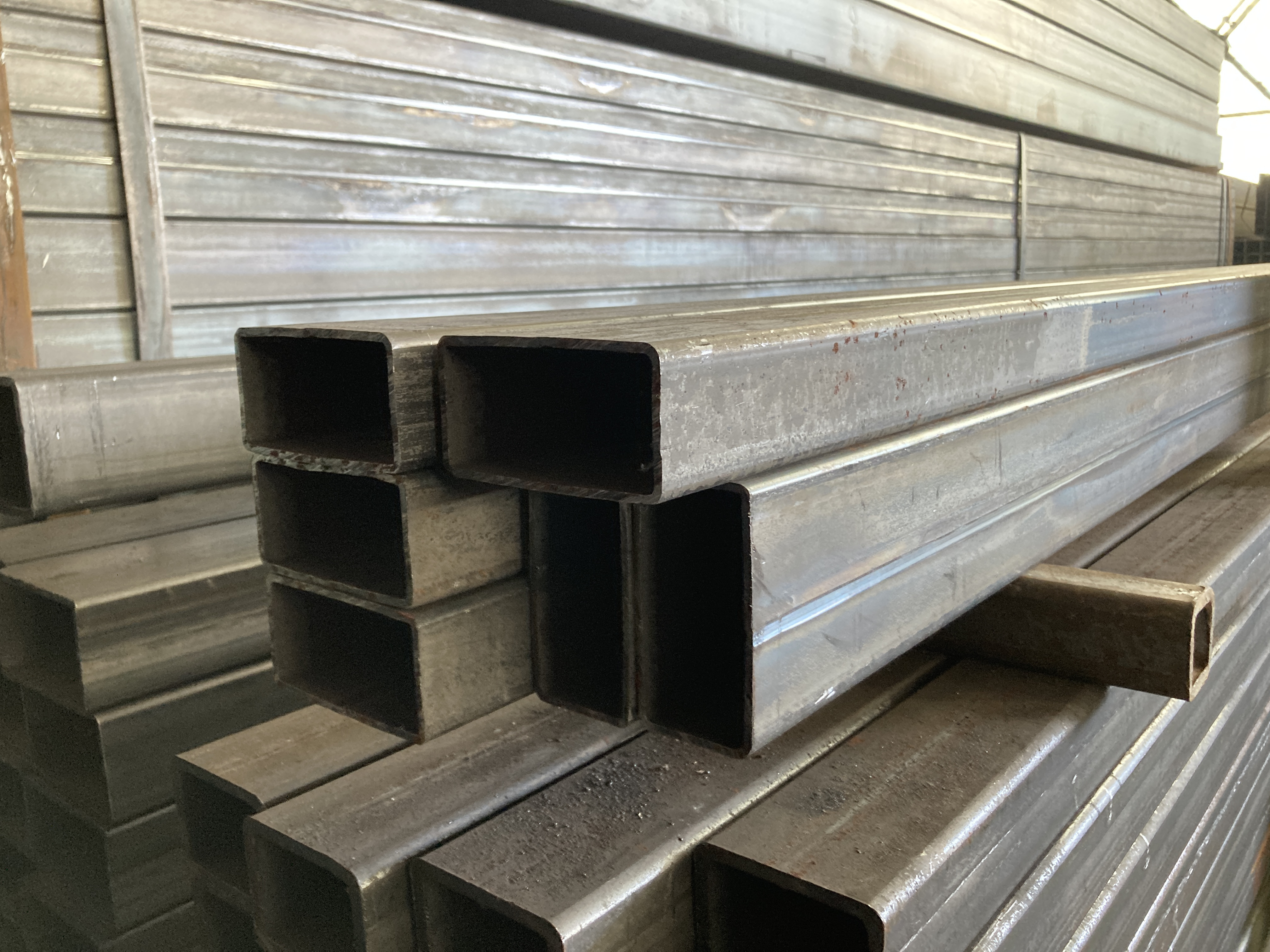 Black surface steel square and rectangular hollow section tube and pipe ASTM A36 weld carbon steel pipe