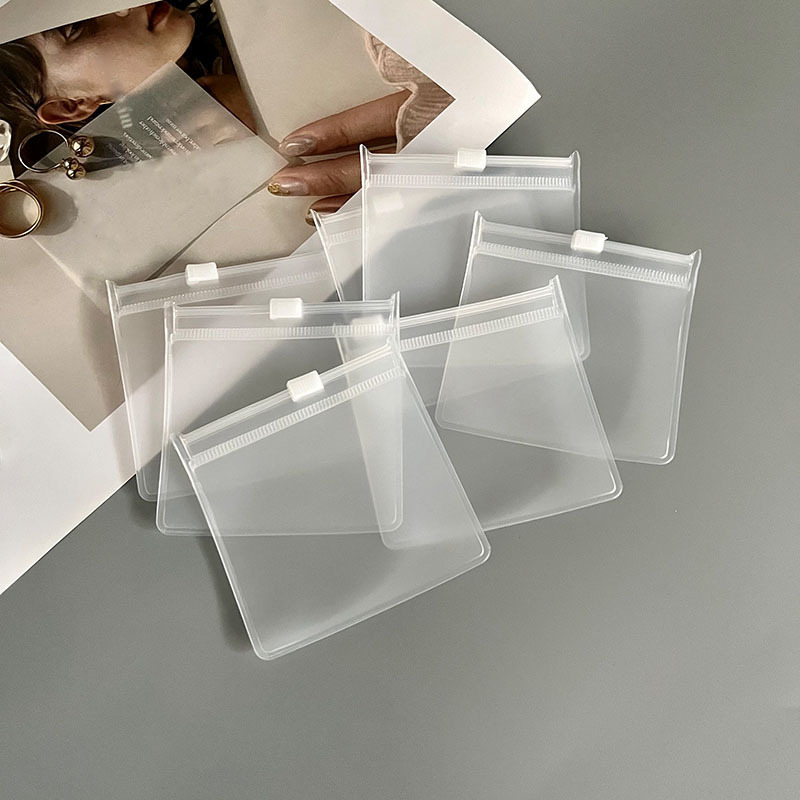 Customized Pvc Clear Pouch Jewelry Packaging Small Case Bags Transparent Jewelry Travel Package Zipper Bag Zipper Top Accept