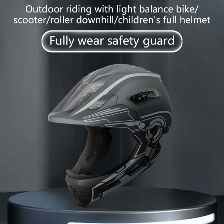 Children's rechargeable rear light safety helmet sports helmet removable chin skid steer rollerskate Kids helmet