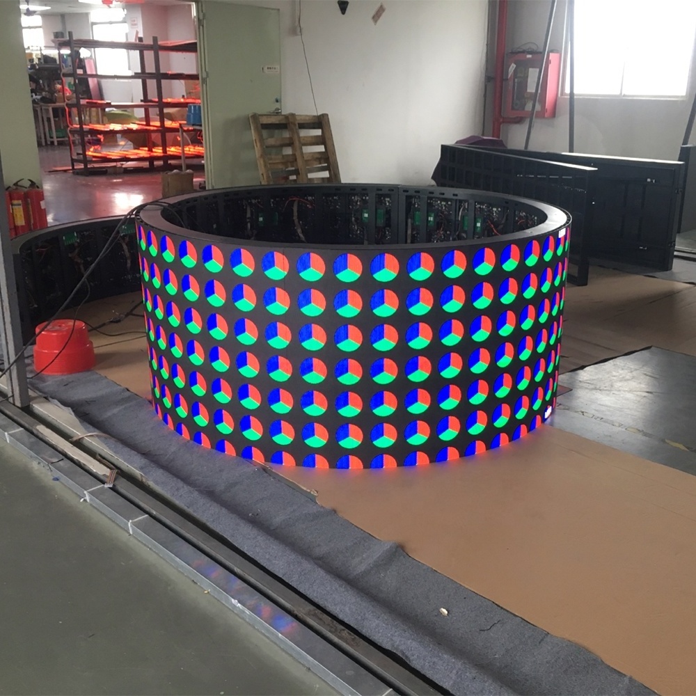 Curve pop up circle led tv screen display on building P2.5 panel round led flexible display