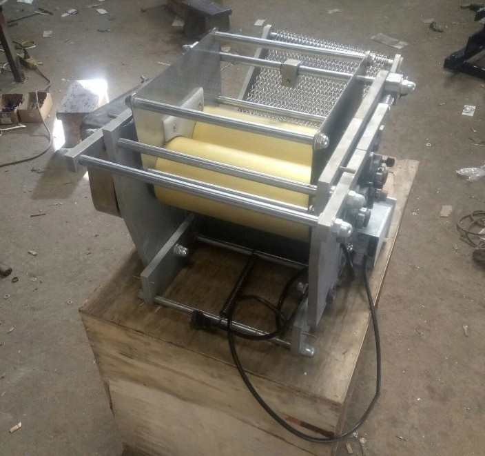 tortilla bread dough sheeter pierogi crepe skin making machine