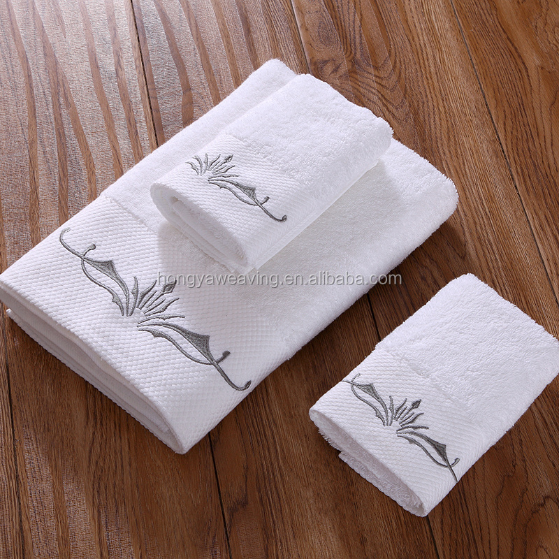 Factory wholesale top quality pure cotton hygroscopic balfour hotel bath towel