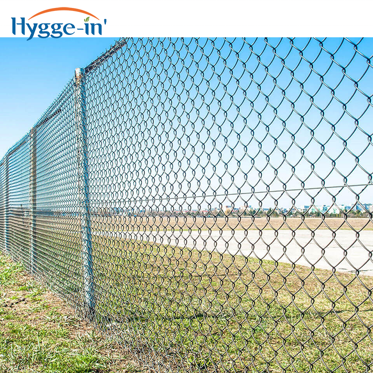 Galvanised Diamond Hole Shape Chain Link Rolltop Wire Mesh Fencing Cost Per Metre With Top Barbed Wire Extension Arms