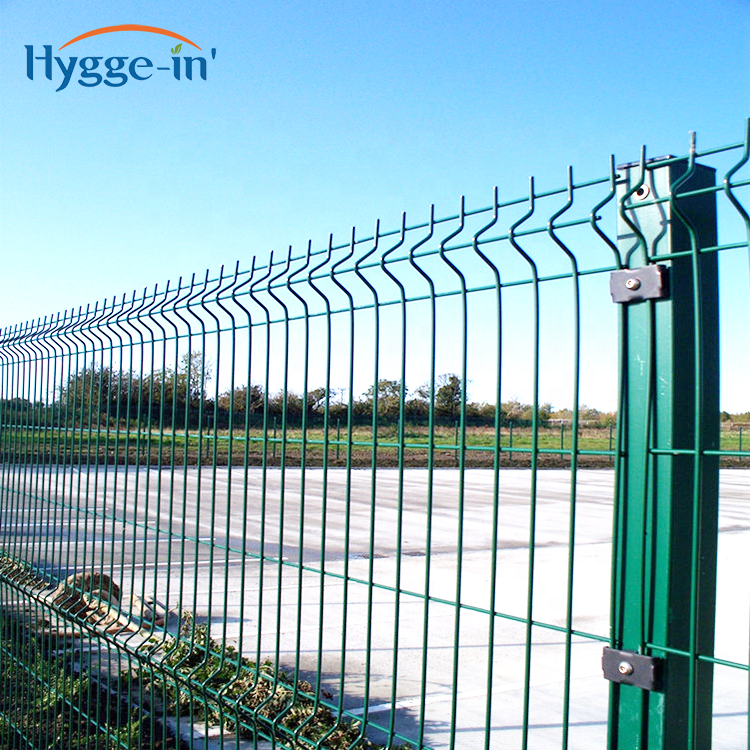 Prices of China Hot Dipped Galvanized Stainless Steel Grid Welded Wire Mesh Fences Panel For Gardens