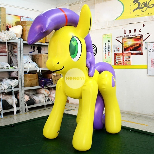 Hongyi Factory Sells Standing Big Eyed Yellow Inflatable Pony