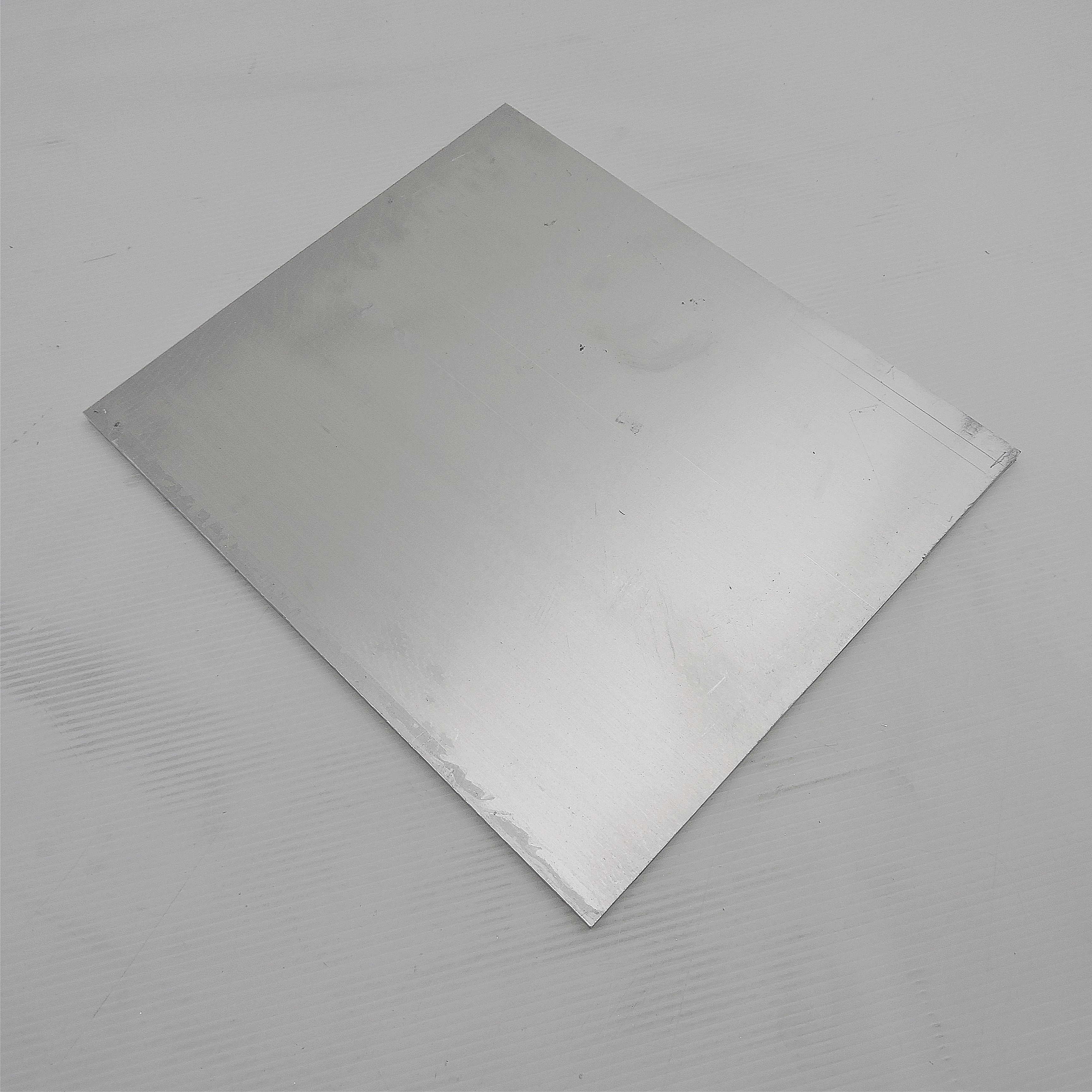 6061 T6 Aluminum Sheet Metal 12 x 12 Inch Thick Flat Aluminum Sheet Metal Fine Polishing and Deburring