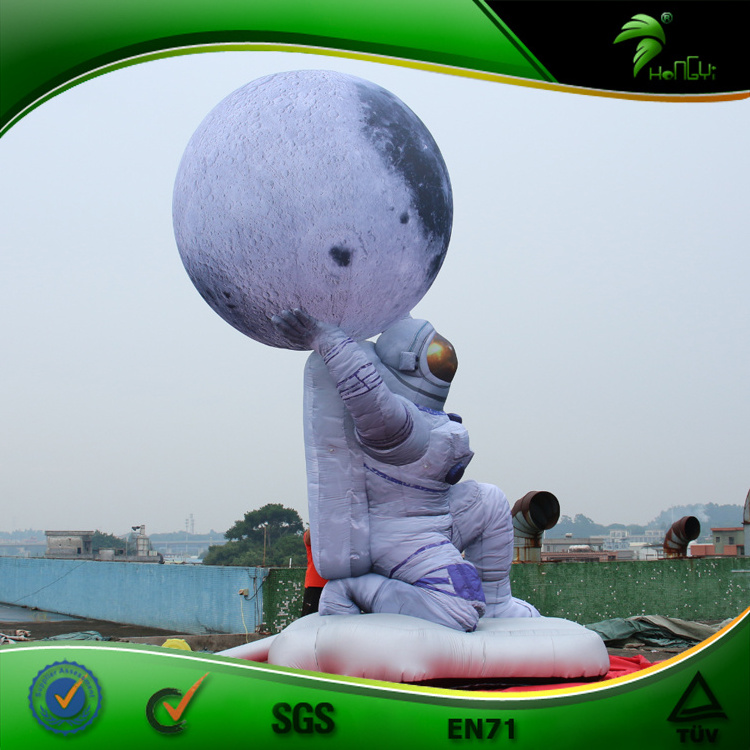 Outdoor Inflatable Astronaut With Moon Giant Inflatable Spaceman Model Inflatable Planets For Event Decorate