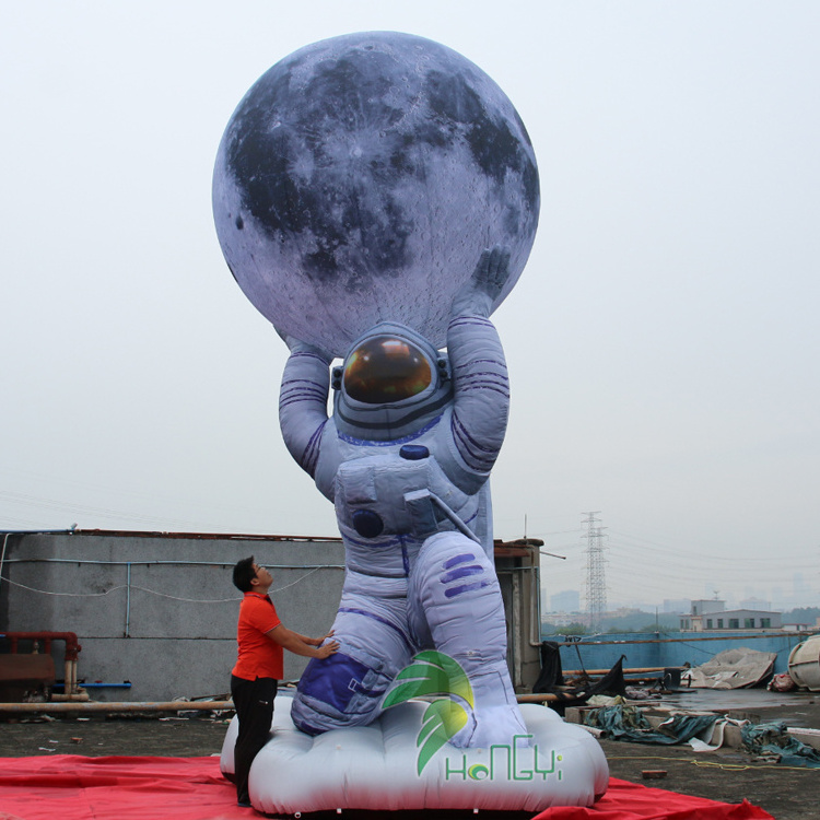 Outdoor Inflatable Astronaut With Moon Giant Inflatable Spaceman Model Inflatable Planets For Event Decorate